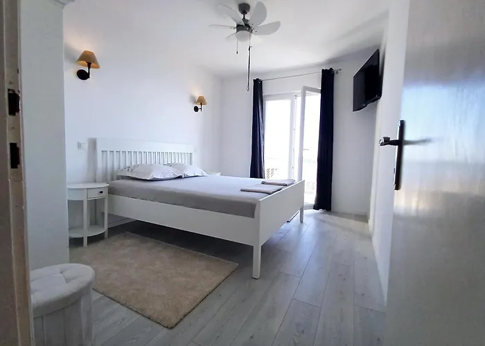 Apartment Natasahvar